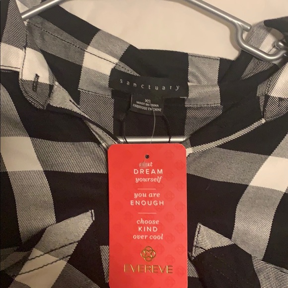 Shirt - Picture 2 of 3